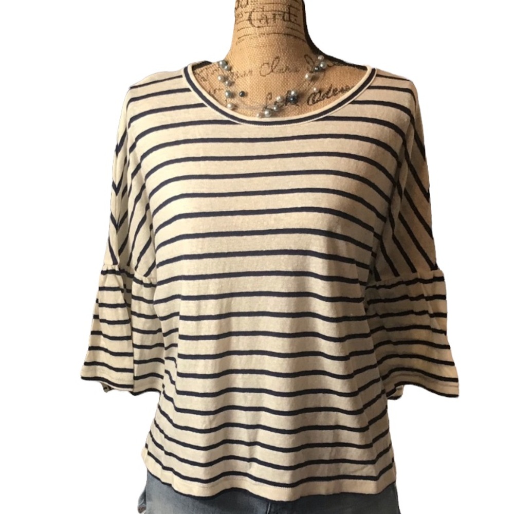 Madewell ivory/blue striped flare half sleeved top